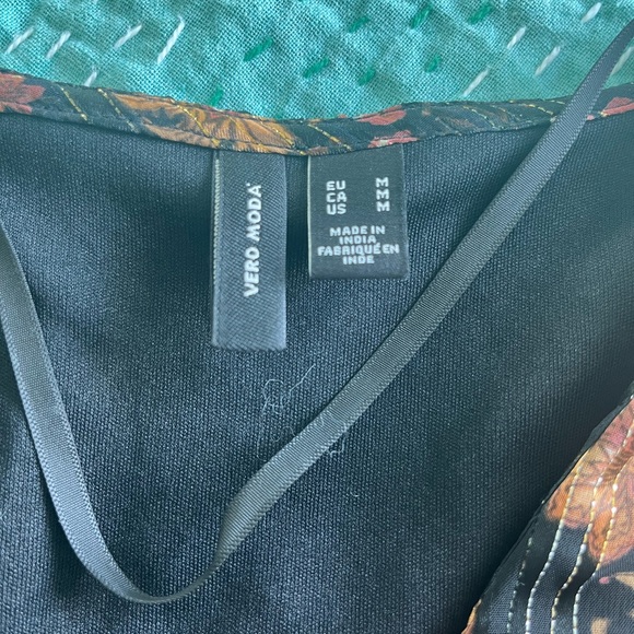 Vero Moda Floral Metallic Print Short Dress - M - Picture 3 of 15